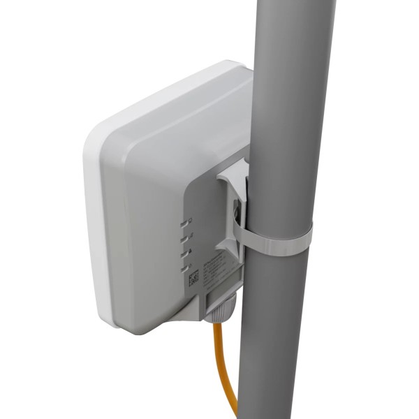 MikroTik EG25-G&SXTsq